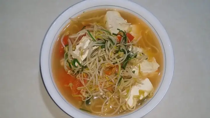 Cách Nấu Canh Đậu Phụ Giá Đỗ Thanh Mát, Bổ Dưỡng Cho Ngày Hè