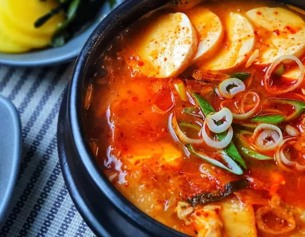 Cách Nấu Canh Đậu Phụ Hàn Quốc Chuẩn Vị Xứ Kim Chi Cách Nấu Canh Đậu Phụ Hàn Quốc Chuẩn Vị Xứ Kim Chi