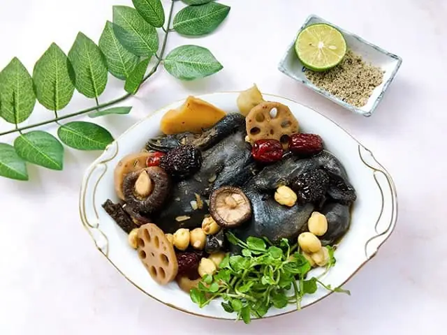Cách Nấu Canh Gà Ác Thơm Ngon Bổ Dưỡng Cho Mọi Nhà Cách Nấu Canh Gà Ác Thơm Ngon Bổ Dưỡng Cho Mọi Nhà