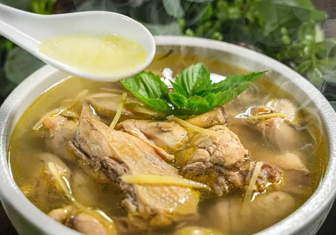 Cách Nấu Canh Gà Hầm Thơm Ngon Bổ Dưỡng Cho Bữa Cơm Gia Đình
