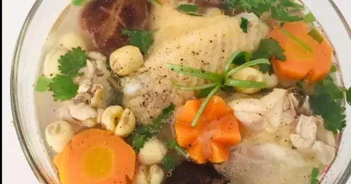 Cách Nấu Canh Gà Nấm Hương Hạt Sen Chuẩn Vị Thanh Ngọt, Bổ Dưỡng