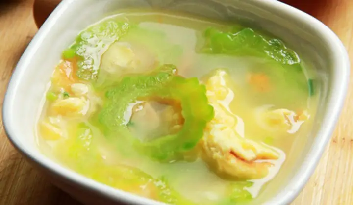 Cách Nấu Canh Khổ Qua Với Trứng: Hướng Dẫn Chi Tiết Từ A-z Cho Người Mới Bắt Đầu Cách Nấu Canh Khổ Qua Với Trứng: Hướng Dẫn Chi Tiết Từ A-z Cho Người Mới Bắt Đầu