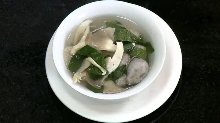 Cách Nấu Canh Khoai Môn Chay Ngon Thanh Đạm, Bổ Dưỡng Cho Ngày Rằm