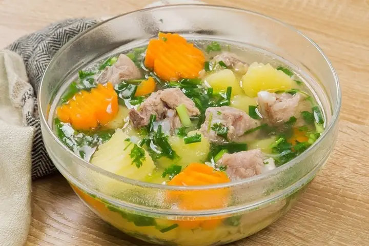 Cách Nấu Canh Khoai Tây Cà Rốt Xương Heo Thơm Ngon Bổ Dưỡng