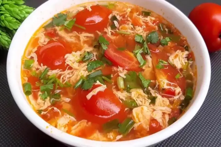 Hướng Dẫn Chi Tiết Cách Nấu Canh Mây Hồng Thơm Ngon, Bổ Dưỡng Cho Bữa Cơm Gia Đình