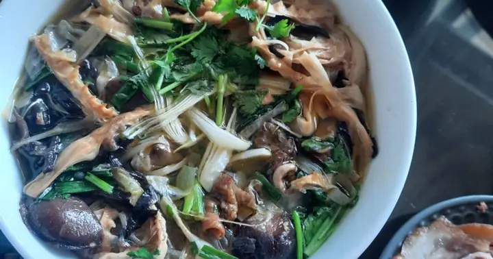 Cách Nấu Canh Miến Mộc Nhĩ Thanh Ngọt, Giải Nhiệt Cho Ngày Hè Cách Nấu Canh Miến Mộc Nhĩ Thanh Ngọt, Giải Nhiệt Cho Ngày Hè