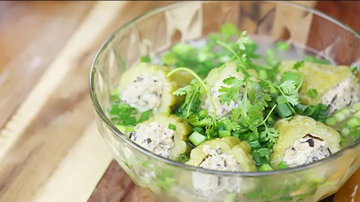 Cách Nấu Canh Mướp Đắng Nhồi Thịt Không Bị Đắng
