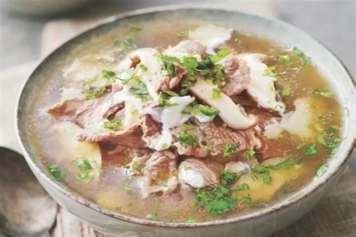 Cách Nấu Canh Nấm Với Thịt: Hướng Dẫn Chi Tiết Từ A-z Cho Bữa Cơm Gia Đình