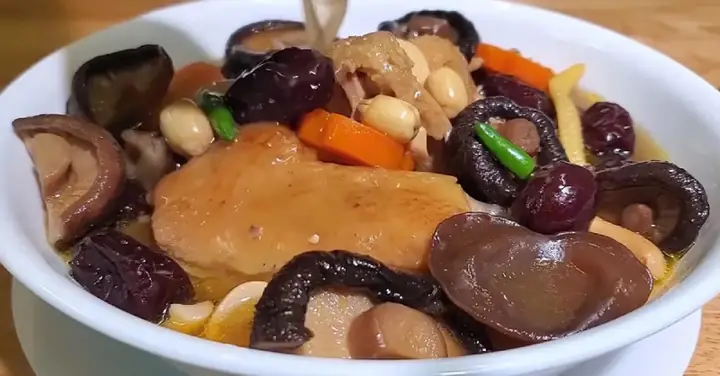 Cách Nấu Canh Ngũ Quả: Hướng Dẫn Chi Tiết Và Ý Nghĩa Đặc Biệt Ngày Tết