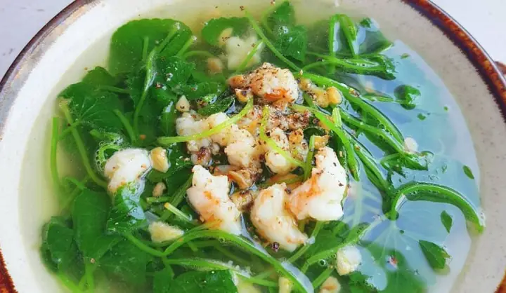 Cách Nấu Canh Rau Má Với Tôm Khô Thanh Mát, Bổ Dưỡng Cho Ngày Hè