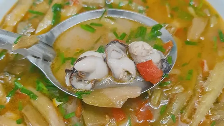 Cách Nấu Canh Riêu Hàu Ngon Chuẩn Vị, Bổ Dưỡng Cho Bữa Cơm Gia Đình Cách Nấu Canh Riêu Hàu Ngon Chuẩn Vị, Bổ Dưỡng Cho Bữa Cơm Gia Đình