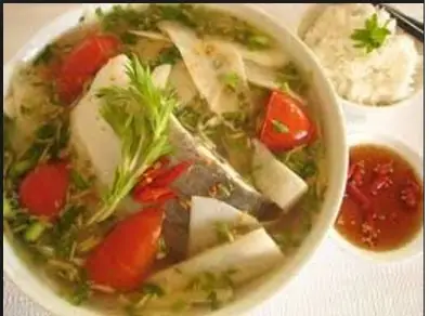 Cách Nấu Canh Rươi Củ Niễng: Vị Ngọt Thanh Từ Đặc Sản Đồng Quê