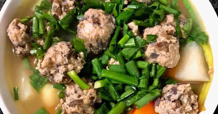 Cách Nấu Canh Su Hào Khoai Tây Cà Rốt Thơm Ngon, Bổ Dưỡng Cho Bữa Cơm Gia Đình