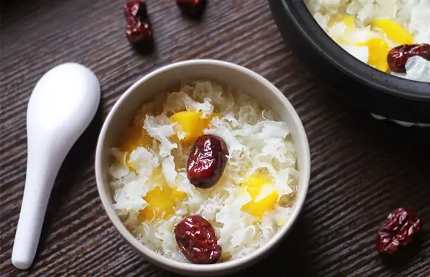 Cách Nấu Canh Táo Đỏ Thanh Mát, Bổ Dưỡng Cho Ngày Hè
