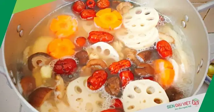 Cách Nấu Canh Táo Đỏ Thanh Mát, Bổ Dưỡng Cho Ngày Hè