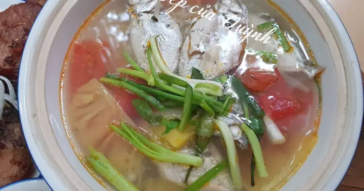 Cách Nấu Canh Thơm Với Cá: Bí Quyết Cho Món Ngon Thanh Mát Chuẩn Vị Gia Đình