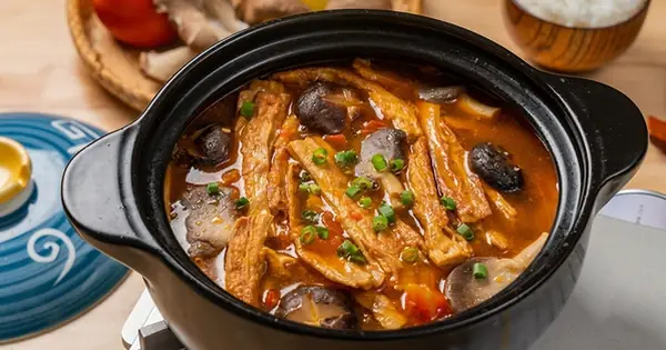 Cách Nấu Canh Váng Đậu Ngon Chuẩn Vị, Bổ Dưỡng Cho Ngày Đông