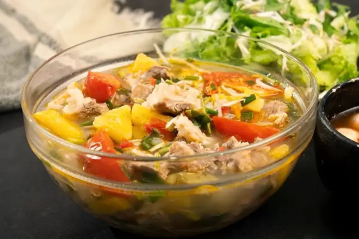 Cách Nấu Canh Xương Dưa Chua Chuẩn Vị Miền Bắc, Thịt Xương Mềm Ngon, Nước Dùng Thanh Mát