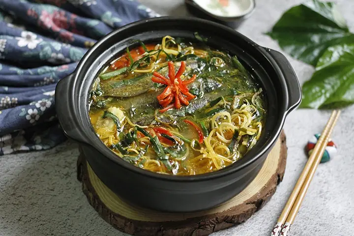 Cách Nấu Chạch Hoa Chuối: Bí Quyết Tạo Nên Hương Vị Quê Nhà Dân Dã Cách Nấu Chạch Hoa Chuối: Bí Quyết Tạo Nên Hương Vị Quê Nhà Dân Dã