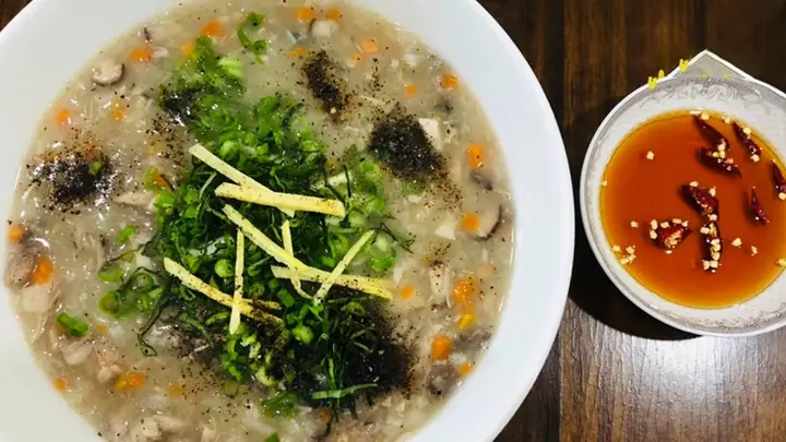 Cách Nấu Cháo Cá Chép Với Nấm Thơm Ngon Bổ Dưỡng Cho Mọi Nhà
