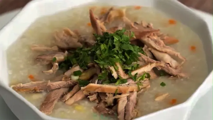 Cách Nấu Cháo Gà Hạt Sen Khô Thơm Ngon, Bổ Dưỡng Cho Mọi Nhà
