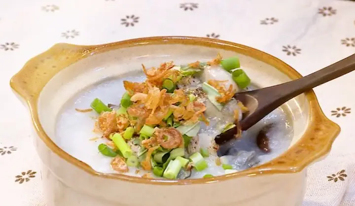 Cách Nấu Cháo Hàu Với Nấm Hương Thơm Ngon, Bổ Dưỡng Cho Cả Nhà
