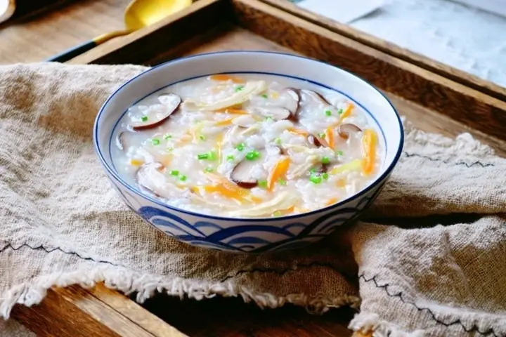 Cách Nấu Cháo Nấm Hương Thơm Ngon, Bổ Dưỡng Cho Mọi Nhà Cách Nấu Cháo Nấm Hương Thơm Ngon, Bổ Dưỡng Cho Mọi Nhà