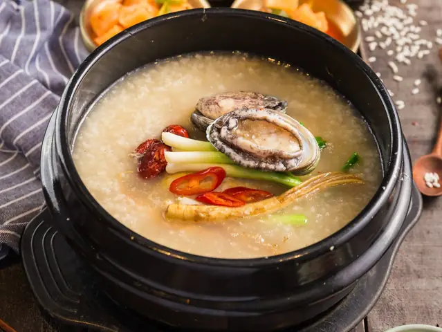 Cách Nấu Cháo Nấm Hương Thơm Ngon, Bổ Dưỡng Cho Mọi Nhà Cách Nấu Cháo Nấm Hương Thơm Ngon, Bổ Dưỡng Cho Mọi Nhà