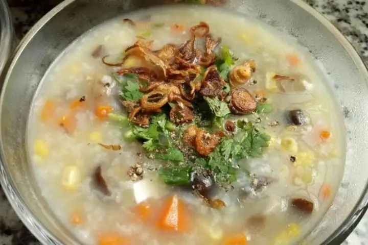 Cách Nấu Cháo Rau Củ Chay Thơm Ngon Bổ Dưỡng Cho Bữa Ăn Thanh Đạm