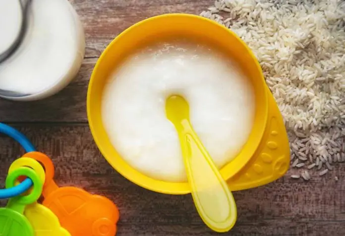 Cách Nấu Cháo Sữa Cho Bé Ăn Dặm Chuẩn Dinh Dưỡng