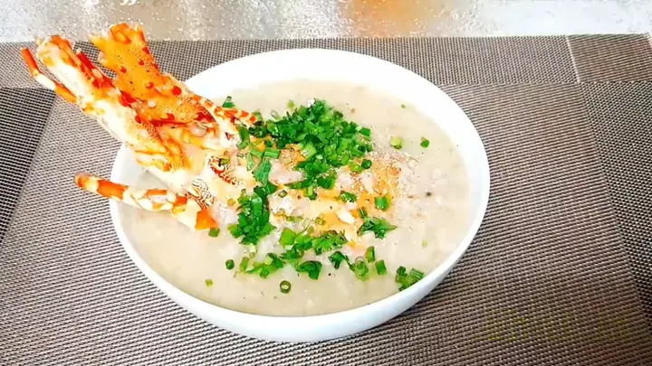 Cách Nấu Cháo Tôm Hùm Thơm Ngon, Bổ Dưỡng Cho Bữa Ăn Gia Đình