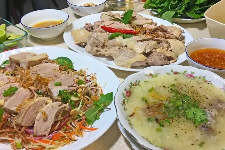 Cách Nấu Cháo Vịt Đậu Xanh Hạt Sen Thơm Ngon, Bổ Dưỡng, Giải Nhiệt Ngày Hè