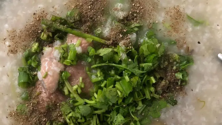 Cách Nấu Cháo Xương Heo Cho Bé Thơm Ngon, Bổ Dưỡng Và An Toàn