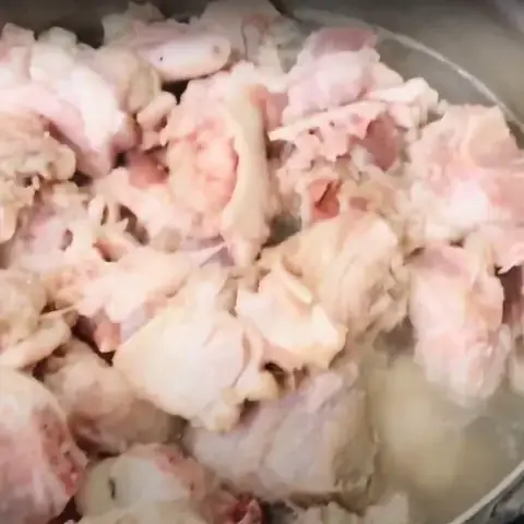 Cách Nấu Cháo Xương Má Hàm Thơm Ngon, Bổ Dưỡng Cho Cả Gia Đình Cách Nấu Cháo Xương Má Hàm Thơm Ngon, Bổ Dưỡng Cho Cả Gia Đình