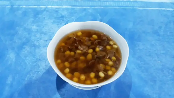 Cách Nấu Chè Bạch Quả Củ Năng Thơm Ngon, Thanh Mát Cho Ngày Hè