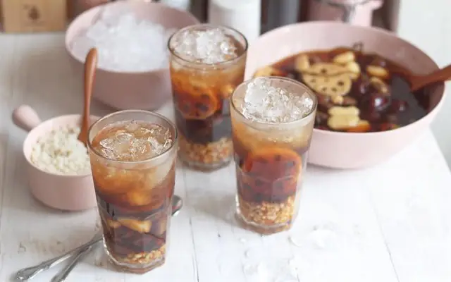 Các Cách Nấu Chè Của Người Hoa Đặc Trưng Và Thơm Ngon