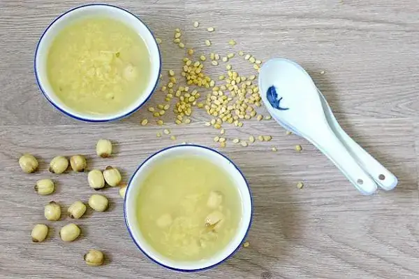Cách Nấu Chè Hạt Sen Đậu Xanh Bột Sắn Dây Thanh Mát, Giải Nhiệt Ngày Hè