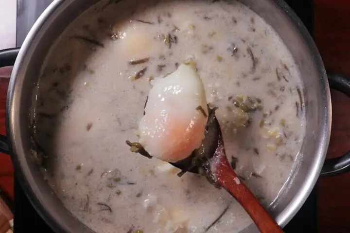 Cách Nấu Chè Hột Vịt Béo Ngậy, Thơm Ngon Chuẩn Vị Tại Nhà