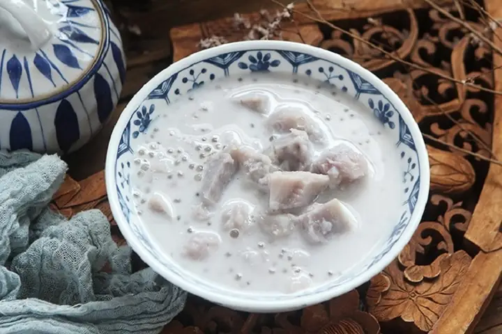 Cách Nấu Chè Khoai Môn Bằng Nồi Cơm Điện Thơm Ngon, Béo Ngậy Chuẩn Vị