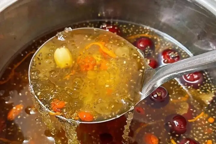 Cách Nấu Chè Mủ Trôm Thơm Ngon, Thanh Mát Giải Nhiệt Ngày Hè
