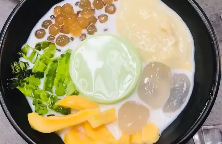 Cách Nấu Chè Sâu Thái Ngon Chuẩn Vị, Đậm Đà Khó Quên