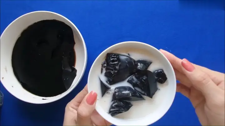 Cách Nấu Chè Sương Sáo Đen Chuẩn Vị Thanh Mát Cho Ngày Hè