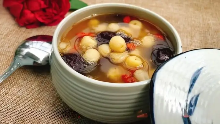 Cách Nấu Chè Táo Đỏ Kỷ Tử: Hướng Dẫn Chi Tiết Từ A Đến Z Cho Người Mới