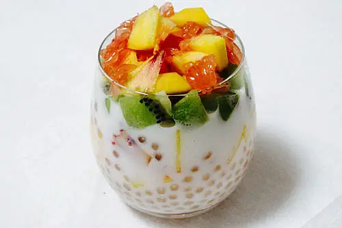 Cách Nấu Chè Trái Cây Thập Cẩm Thơm Ngon, Mát Lạnh Tại Nhà