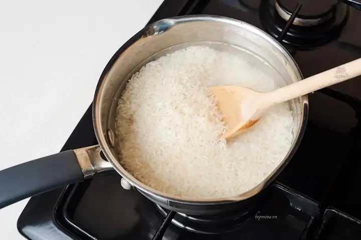 Cách Nấu Cơm Bằng Nồi: Hướng Dẫn Chi Tiết Từ Cơ Bản Đến Nâng Cao