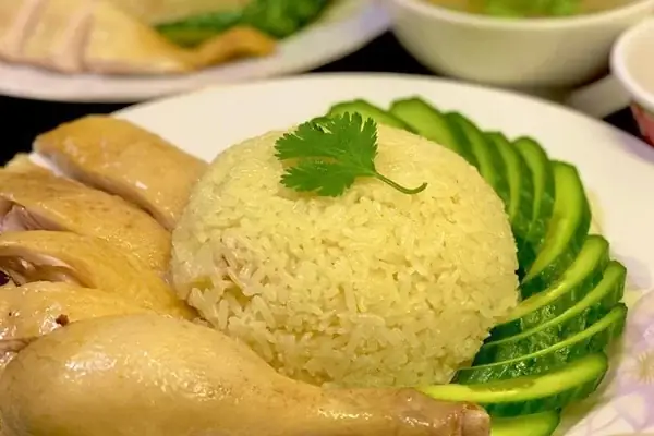 Cách Nấu Cơm Gà Quảng Nam Chuẩn Vị, Thịt Gà Dai Ngon, Cơm Dẻo Thơm
