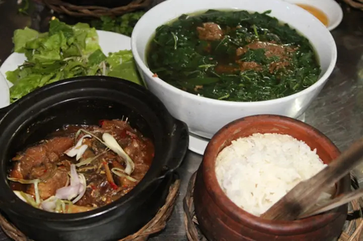 Cách Nấu Cơm Niêu Đập Chuẩn Vị, Thơm Ngon Đậm Đà Từ Chuyên Gia Ẩm Thực
