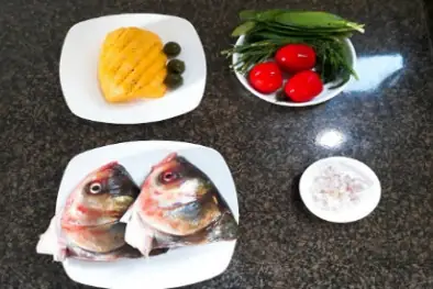 Cách Nấu Đầu Cá Ngon: Bí Quyết Từ A-z Cho Món Ăn Đậm Đà, Bổ Dưỡng Cách Nấu Đầu Cá Ngon: Bí Quyết Từ A-z Cho Món Ăn Đậm Đà, Bổ Dưỡng