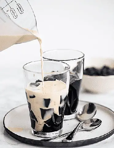 Cách Nấu Đông Sương Với Sữa Tươi Chuẩn Vị, Mềm Mịn Như Nhà Hàng