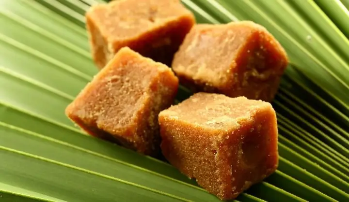 Cách Nấu Đường Thốt Nốt Thơm Ngon Chuẩn Vị Tại Nhà